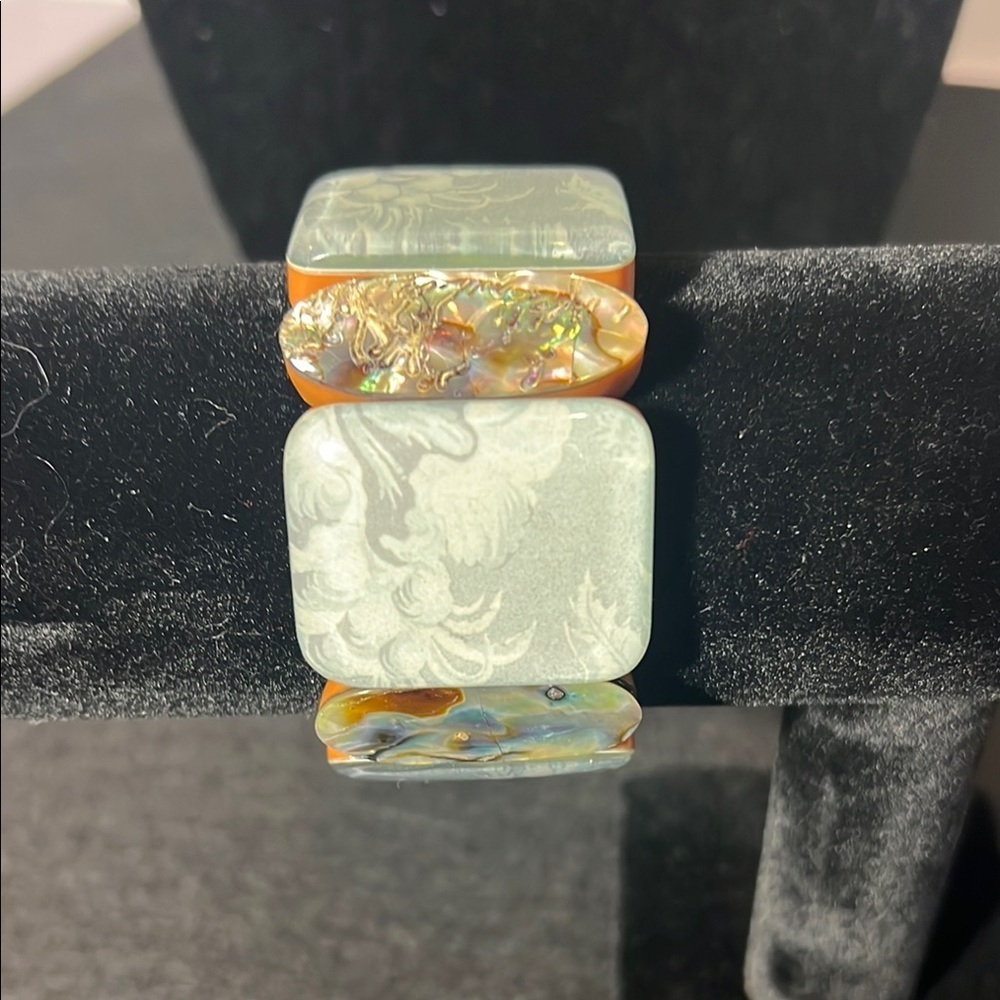 Beautiful Vintage Bracelet. WA419